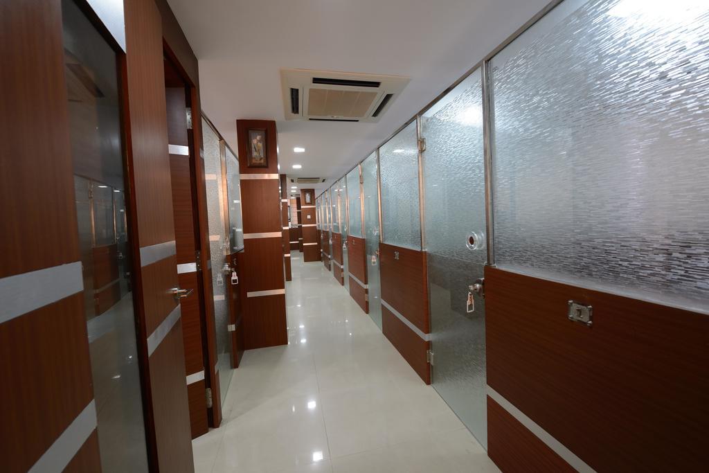 Golden Apple Boutique Hotel Колката Екстер'єр фото