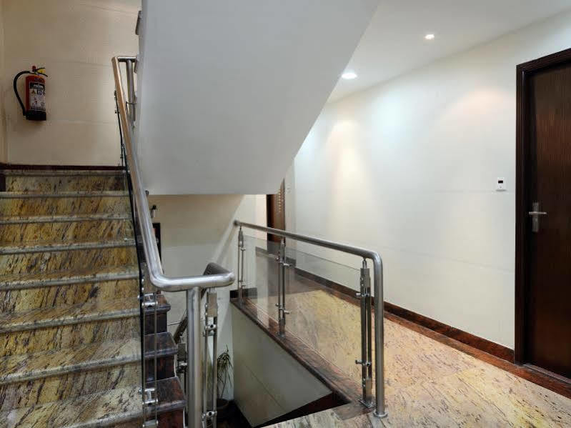 Golden Apple Boutique Hotel Колката Екстер'єр фото